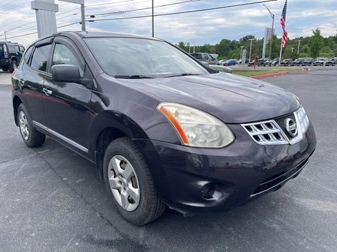 Used 2013 Nissan Rogue S AWD/4WD image 2