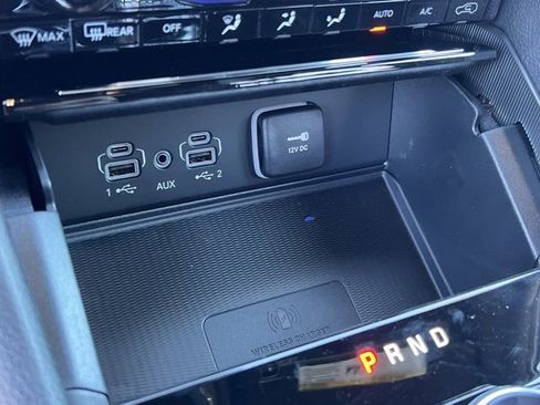 New 2025 Jeep Grand Cherokee Altitude image 26