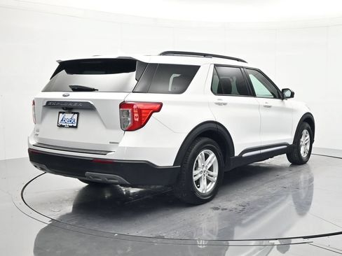 Used 2020 Ford Explorer XLT w/ Equipment Group 202A RWD image 5