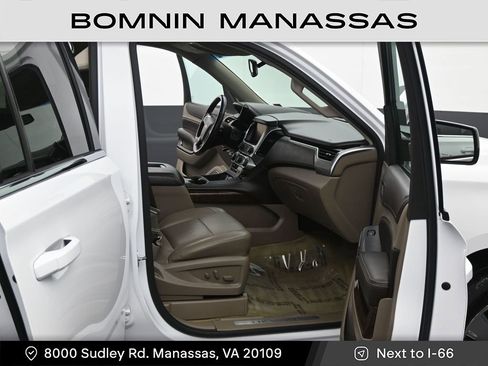 Used 2015 Chevrolet Tahoe LT image 9