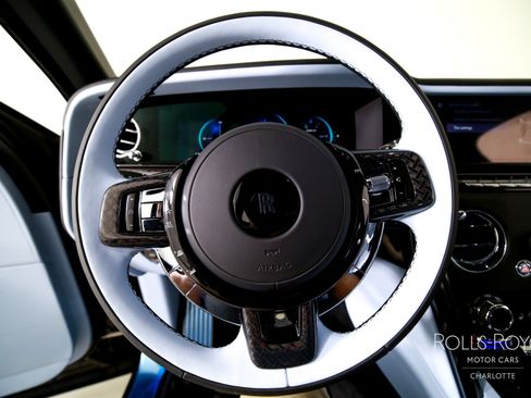 New 2026 Rolls-Royce Cullinan Black Badge image 15