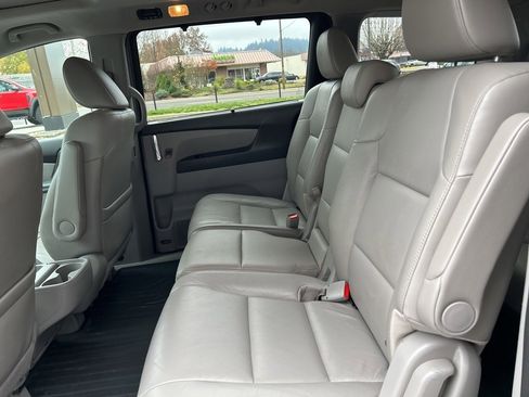 Used 2016 Honda Odyssey EX-L image 10