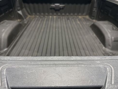 Used 2024 Chevrolet Silverado 2500 LT AWD/4WD image 8