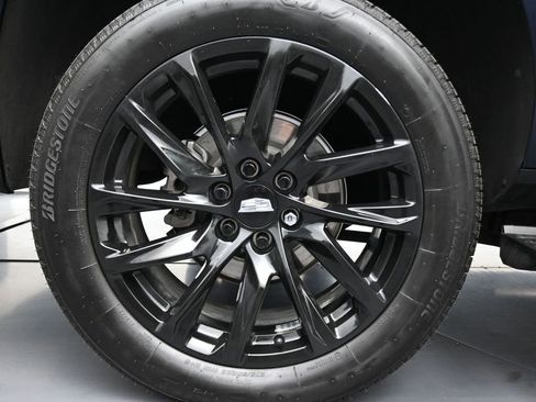 Used 2023 Cadillac Escalade ESV Sport Platinum w/ LPO, ONYX Package image 43