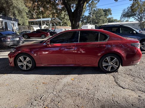 Used 2016 Lexus GS 200t image 2
