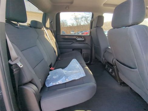 Certified 2024 GMC Sierra 2500 SLE w/ SLE Value Package; image 27