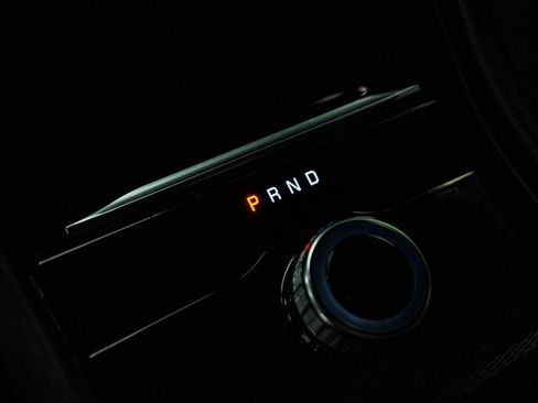 Used 2024 Jeep Grand Cherokee L Laredo image 22