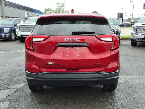 Certified 2022 GMC Terrain SLE w/ Driver Convenience Package AWD/4WD image 4