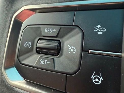 Used 2024 GMC Hummer EV 3X image 35