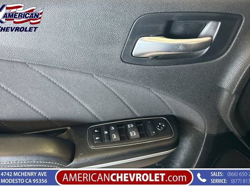 Used 2023 Dodge Charger SXT RWD image 11
