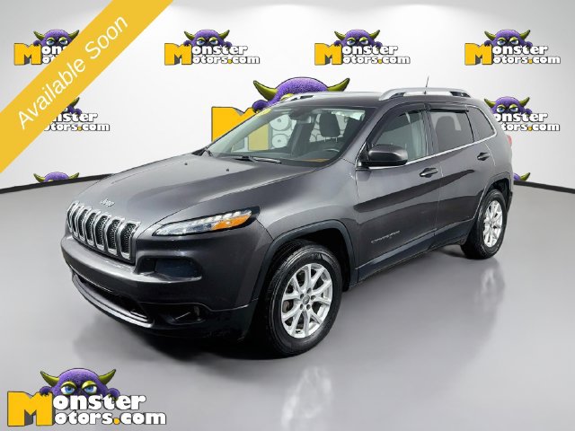 Used 2018 Jeep Cherokee Latitude w/ Cold Weather Group AWD/4WD image 1