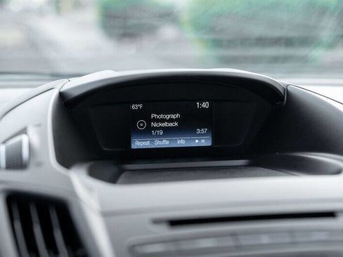 Used 2018 Ford Escape SE image 13