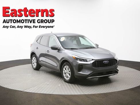 Used 2024 Ford Escape Active image 50