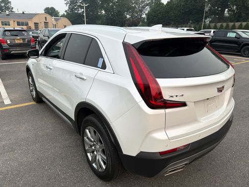 Certified 2023 Cadillac XT4 Premium Luxury w/ Cold Weather Package FWD image 4
