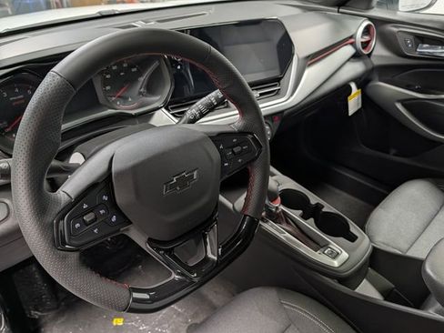 New 2026 Chevrolet Trax RS w/ Sunroof Package image 17