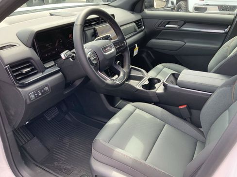 New 2026 GMC Terrain AT4 w/ LPO, Floor Liner Package AWD/4WD image 27