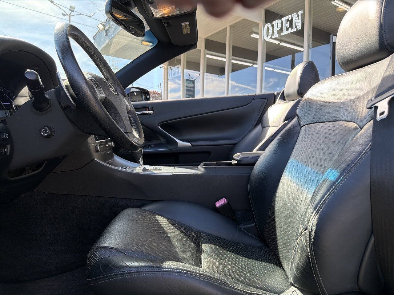 Used 2013 Lexus IS 250C RWD image 23