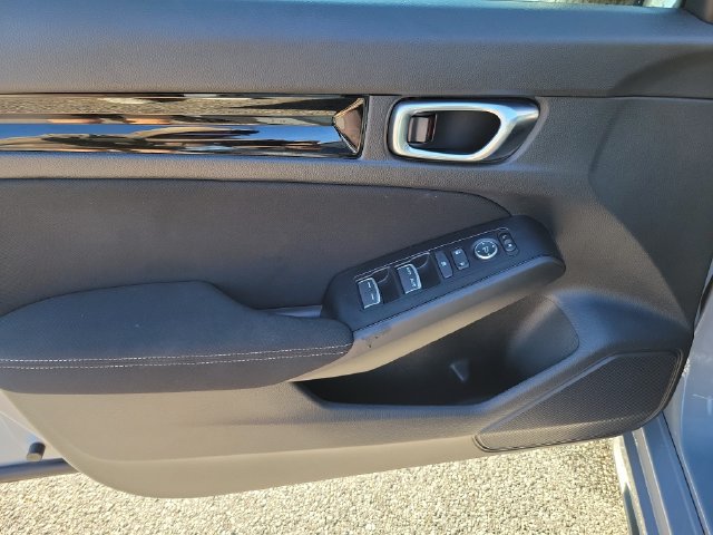 Certified 2025 Honda Civic Sport image 8