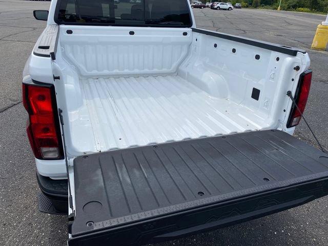Certified 2024 Chevrolet Colorado W/T AWD/4WD image 20