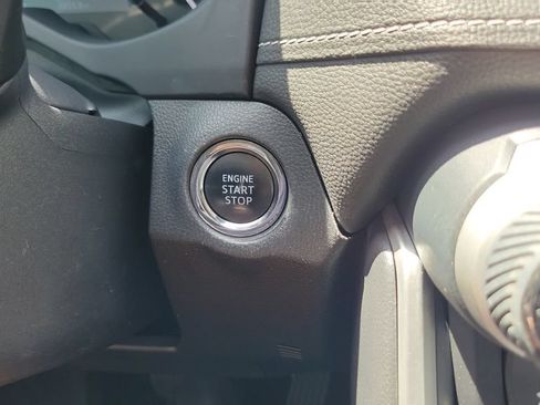 Used 2019 Toyota RAV4 Limited w/ Cold Weather Package FWD image 24
