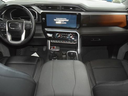 Used 2024 GMC Sierra 1500 Denali AWD/4WD image 31