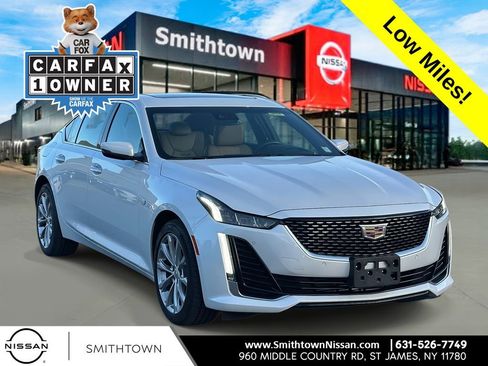 Used 2023 Cadillac CT5 Luxury image 1