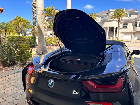 Used 2019 BMW i8 Roadster AWD/4WD image 86