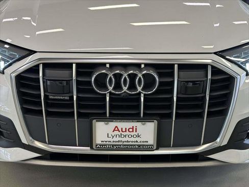 Used 2023 Audi Q7 3.0T Premium w/ Convenience Package image 9