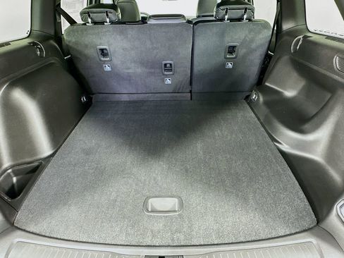 New 2025 Jeep Grand Cherokee Limited image 32