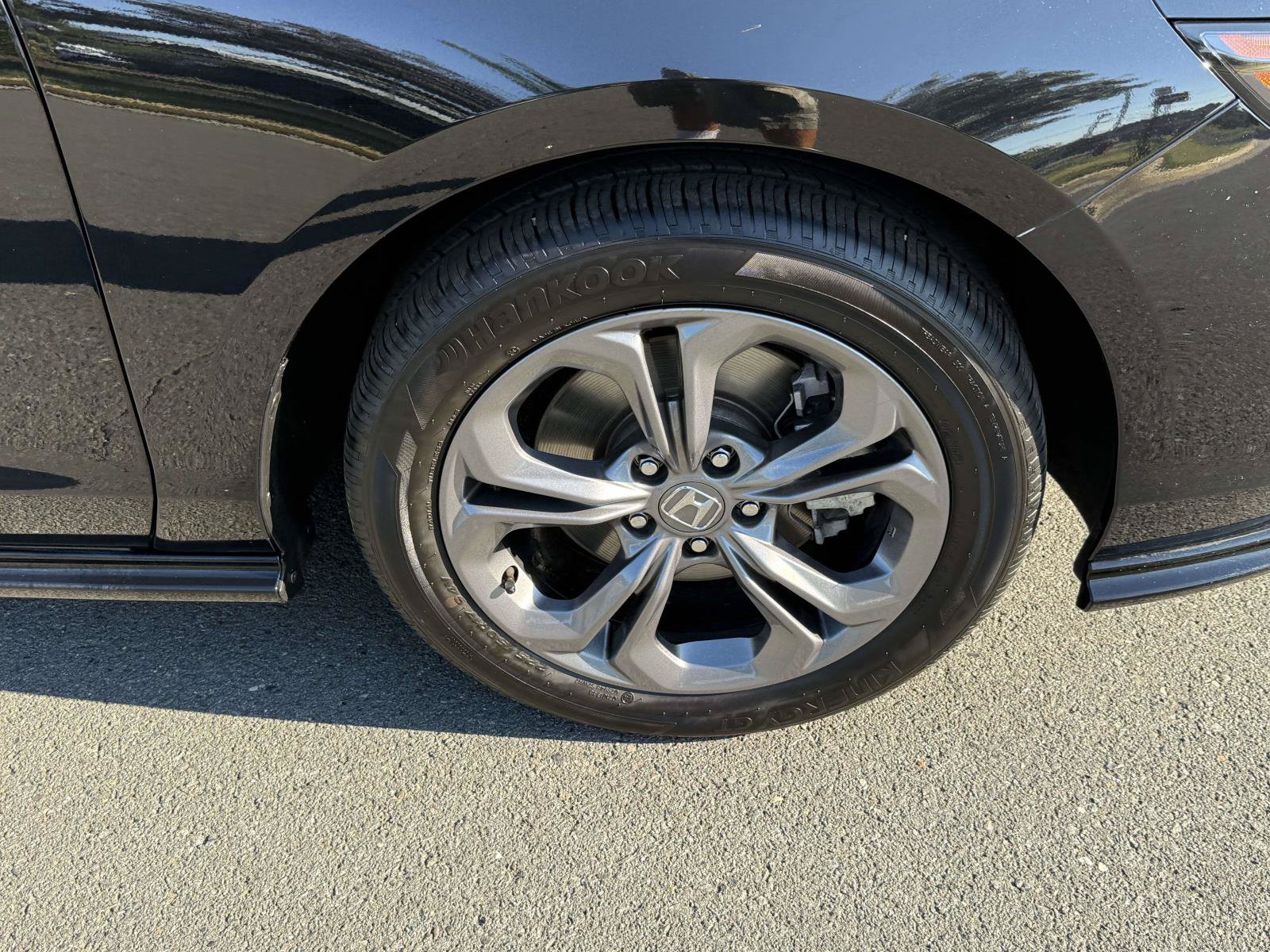 Used 2024 Honda Accord EX-L image 7