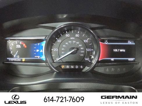 Used 2017 Ford Explorer XLT w/ Equipment Group 202A AWD/4WD image 26