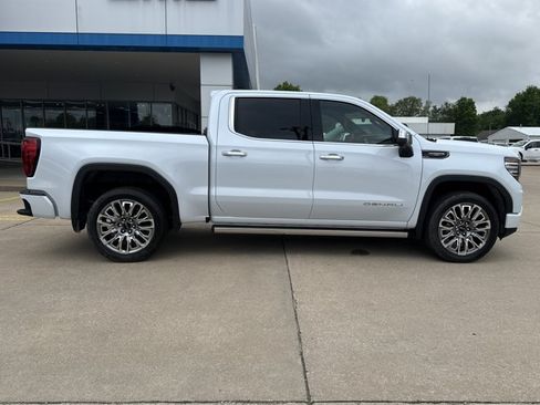 New 2026 GMC Sierra 1500 Denali Ultimate AWD/4WD image 2