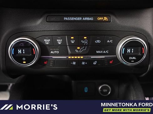 Used 2020 Ford Escape Titanium AWD/4WD image 31
