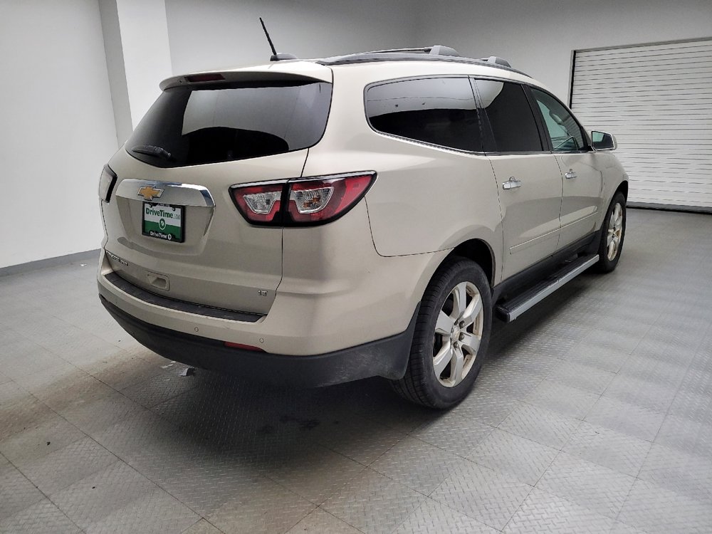 Used 2017 Chevrolet Traverse LT w/ Style and Technology Package AWD/4WD image 9