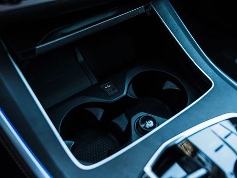 Used 2024 BMW X5 xDrive40i w/ Executive Package image 56