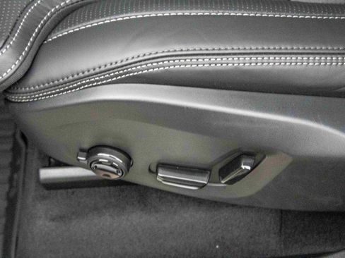 New 2026 Volvo XC90 B6 Ultra w/ Lounge Package AWD/4WD image 30