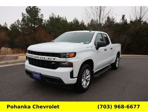 Used 2022 Chevrolet Silverado 1500 Custom image 3