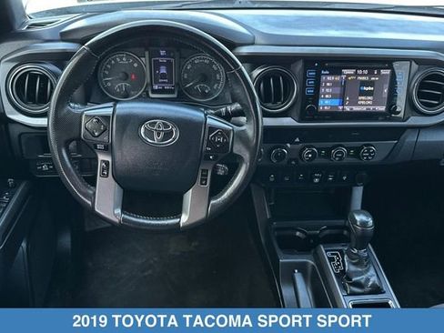 Used 2019 Toyota Tacoma TRD Sport w/ Technology Package AWD/4WD image 15