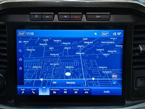 Used 2023 Ford F150 Lariat w/ Equipment Group 502A High image 31