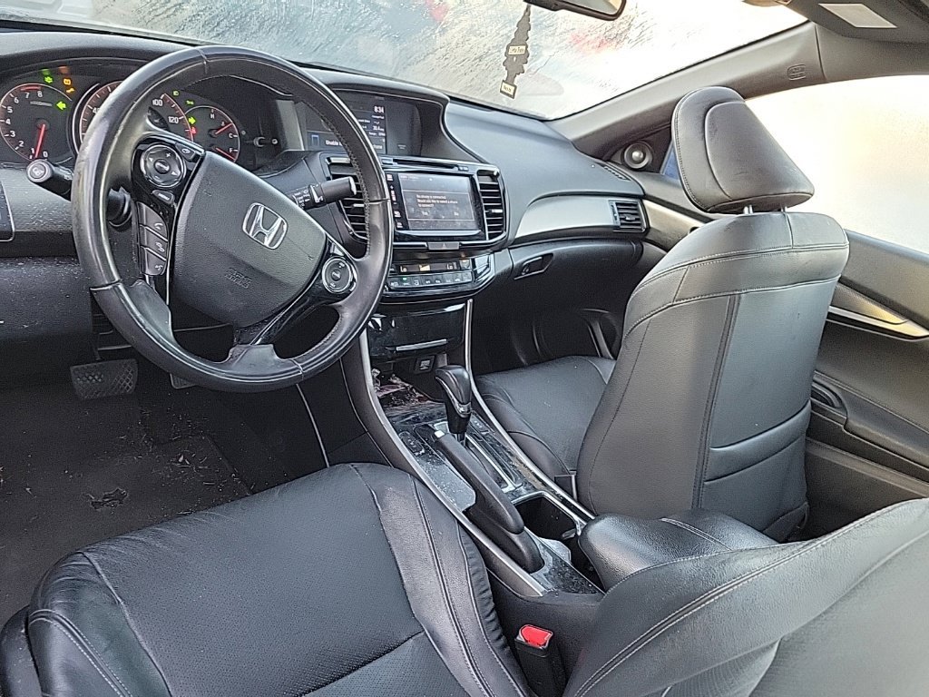 Used 2017 Honda Accord EX-L image 8