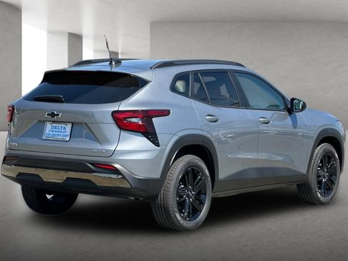 New 2026 Chevrolet Trax ACTIV FWD image 4