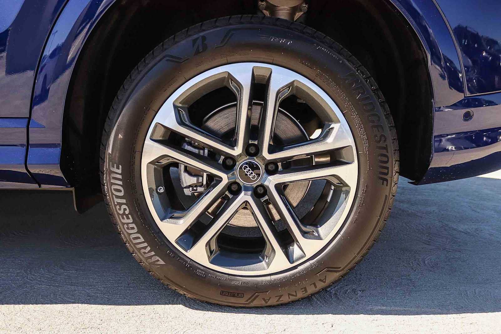 New 2026 Audi Q5 Premium AWD/4WD image 13