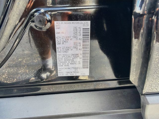 Used 2019 Nissan Rogue S FWD image 30