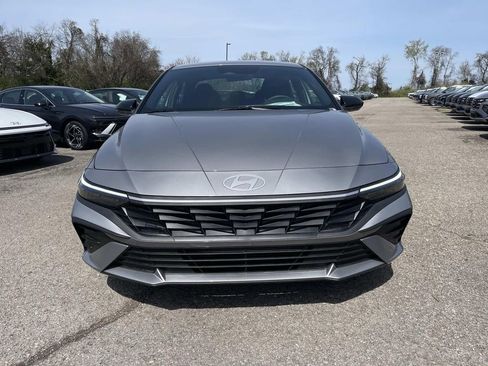 New 2026 Hyundai Elantra Sport image 8