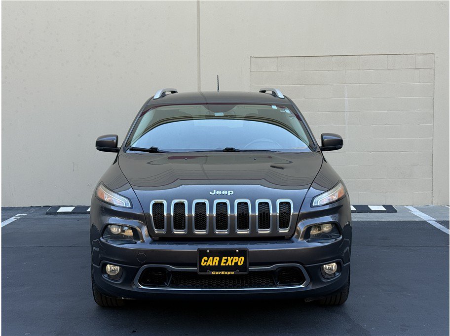 Used 2015 Jeep Cherokee Limited w/ Luxury Group FWD image 2
