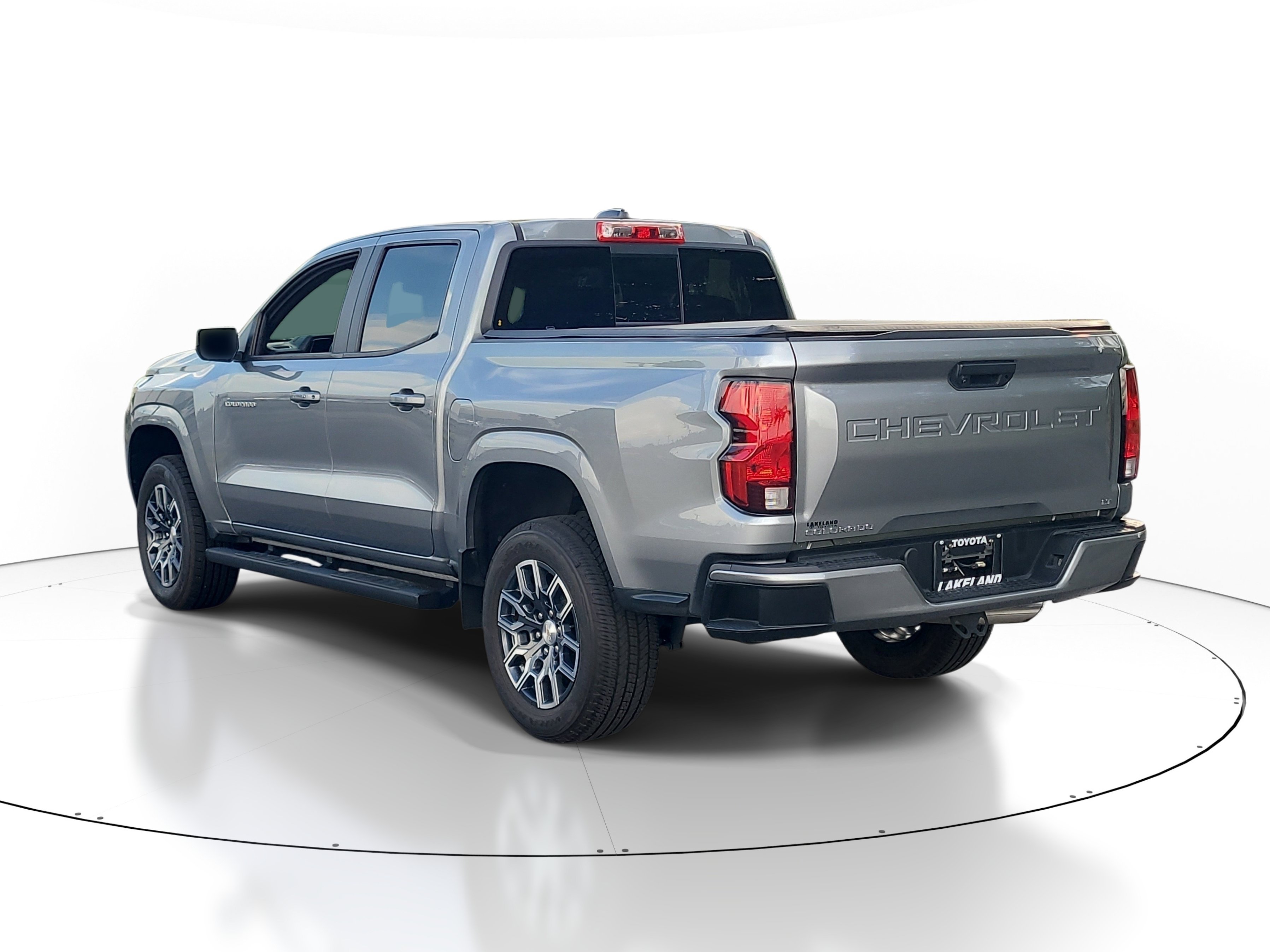Used 2024 Chevrolet Colorado LT w/ LT Convenience Package RWD image 5