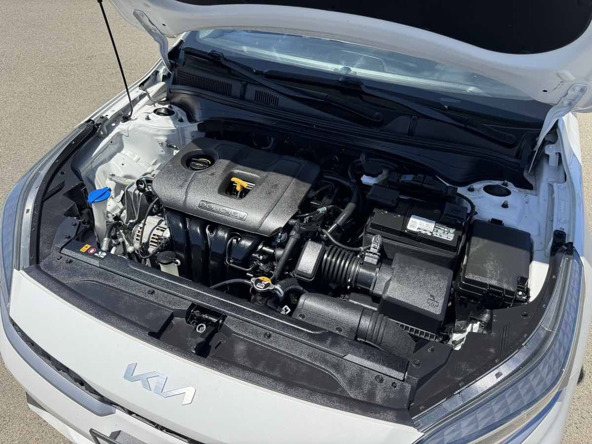 Used 2022 Kia Forte LXS FWD image 38