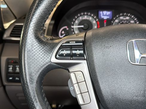 Used 2014 Honda Odyssey Touring image 27