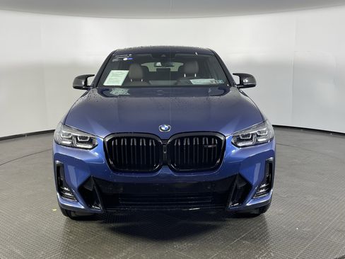 Certified 2024 BMW X4 M40i w/ Premium Package image 3