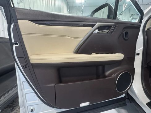 Used 2018 Lexus RX 450h AWD w/ Luxury Package image 8